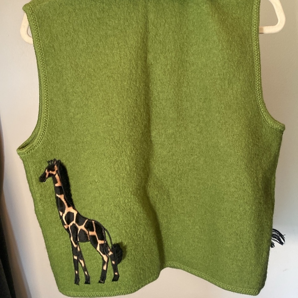 Lisa International 100% wool giraffes vest with faux fur collar - Picture 7 of 11